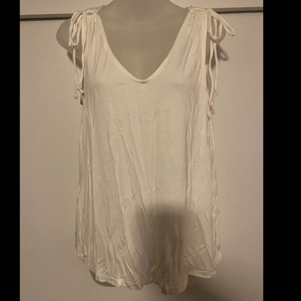 🌟2 FOR $10🌟 Brand New white top